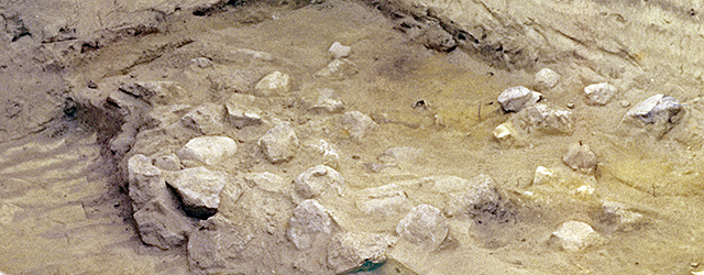 45KT28. Concentration of rocks within Subcomponent VIIA.