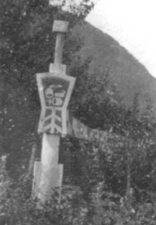 MEMORIAL GRAVE POST 1910.