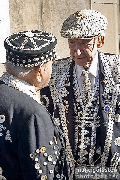 PEARLY KINGS FROM ENGLAND